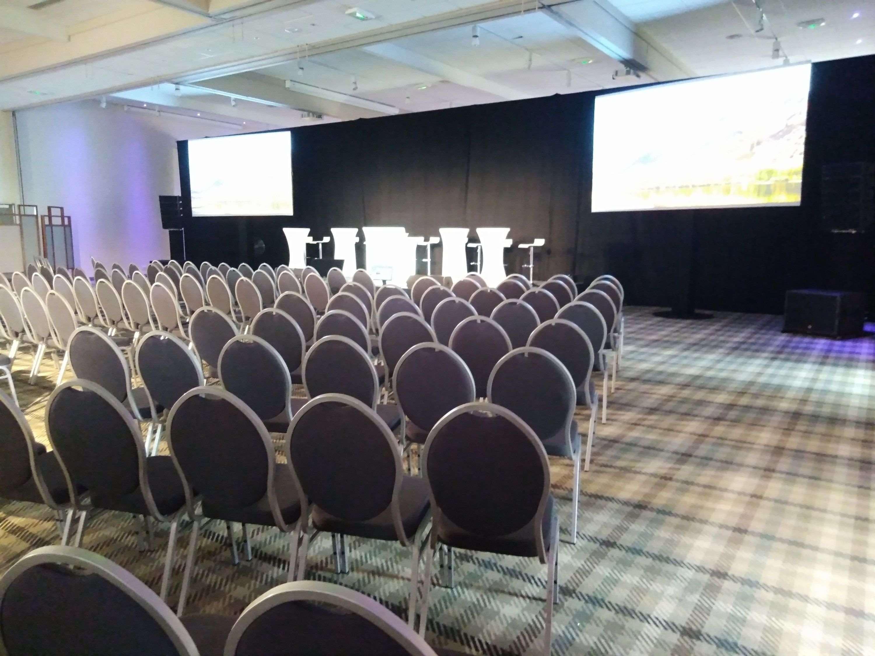 Mercure Orléans Portes de Sologne Ardon  Extérieur photo